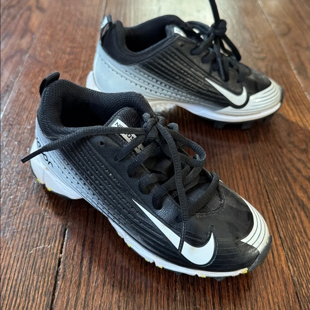 Nike Vapor Keystone Low-Cut Baseball Cleats Black/Grey/White Shoes size 11C